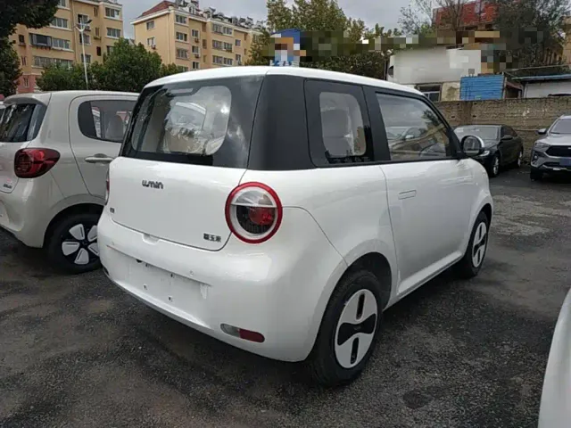 Changan Lumin — Фото автомобиля 6