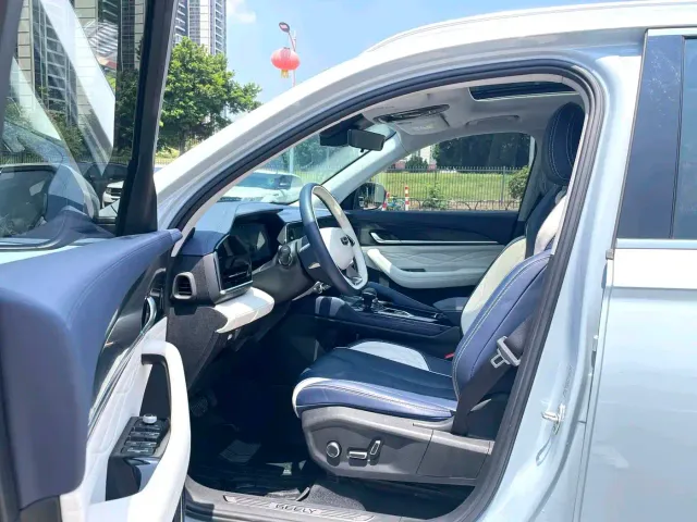 Geely Xingyue L — Фото автомобиля 8