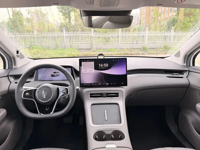 Shangjie SUV — Фото автомобиля 5