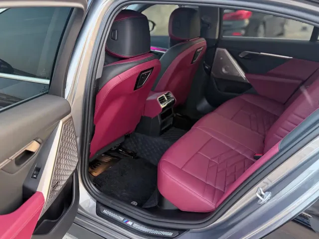 BMW 5 Series — Фото автомобиля 5