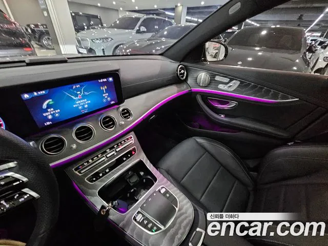 Mercedes-Benz E-Class W213 — Фото автомобиля 10