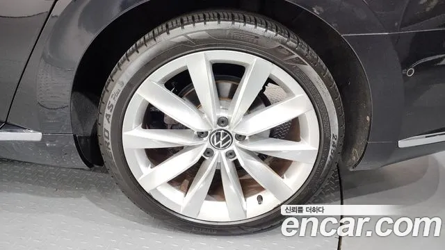 Volkswagen Arteon Arteon 2.0 TDI Prestige — Фото автомобиля 19