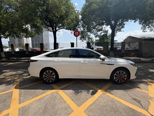 Chery Fulwin A8L — Фото автомобиля 4
