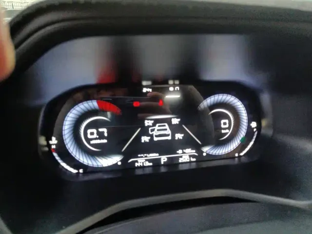 Geely Emgrand — Фото автомобиля 14