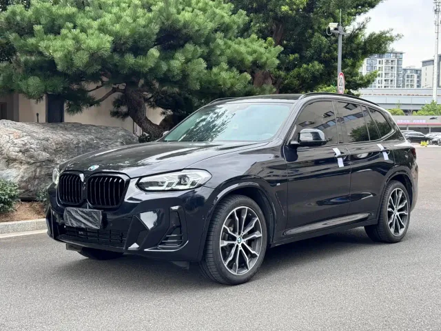 Фотография автомобиля — BMW X3