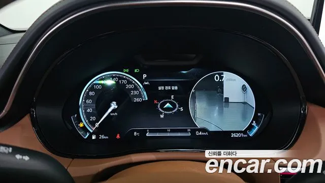 Genesis GV70 2.5T Бензин 2WD — Фото автомобиля 8