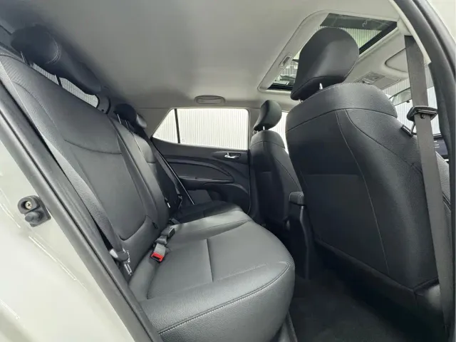 Kia KX1 — Фото автомобиля 11
