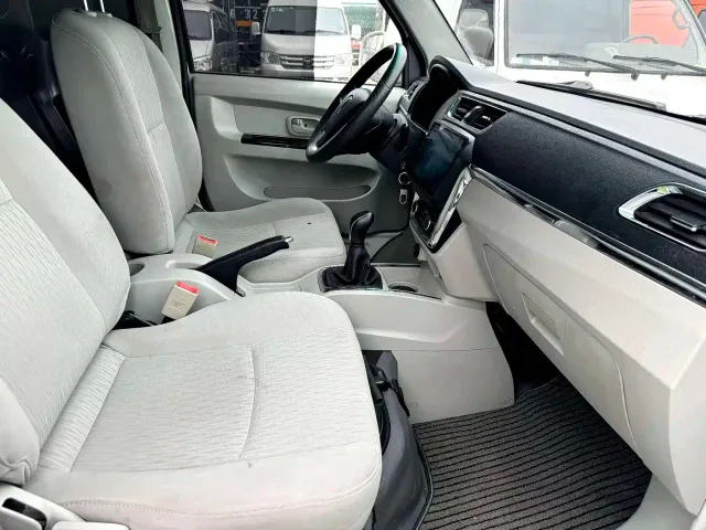 Jinbei New Hiace X30L — Фото автомобиля 10