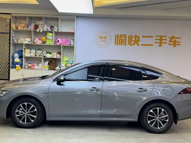 BYD Qin PLUS — Фото автомобиля 4