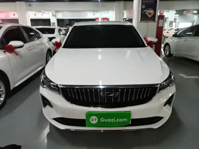 Geely Emgrand — Фото автомобиля 2