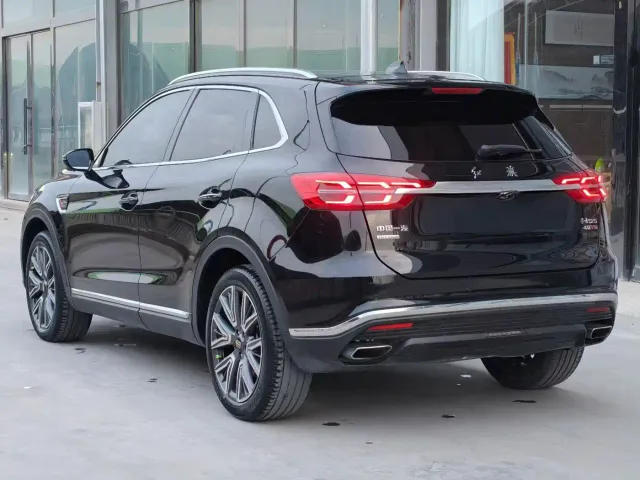 Hongqi Hongqi HS5 2022 2.0T Smart Connect Flagship AWD Edition — Фото автомобиля 4