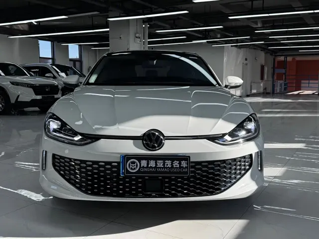 Volkswagen Lamando — Фото автомобиля 2