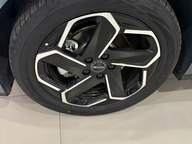 BYD Seal 06 DM-i Touring — Фото автомобиля 4