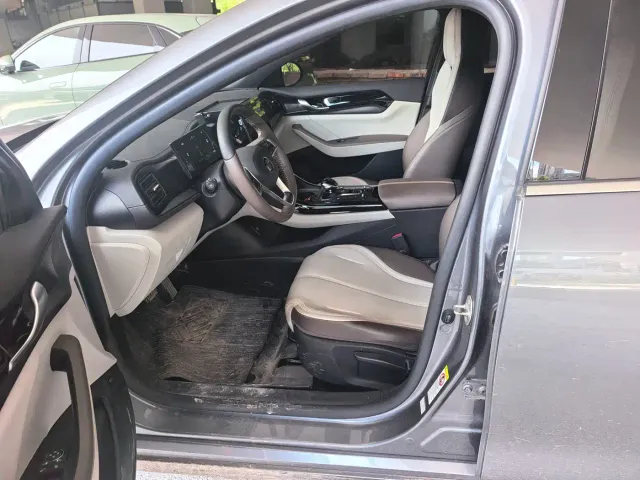 BYD Qin PLUS — Фото автомобиля 3