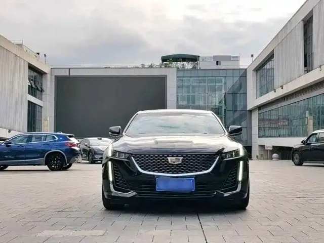 Cadillac CT5 — Фото автомобиля 2