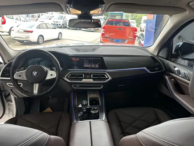BMW X5 — Фото автомобиля 19