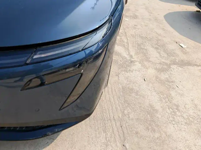 Nissan N7 — Фото автомобиля 5