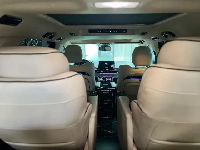 Toyota Granvia — Фото автомобиля 13