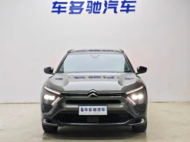 Citroen C5 X — Фото автомобиля 2