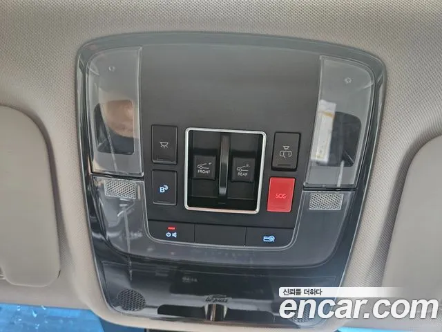 Hyundai Staria Staria Tourer 11 мест — Фото автомобиля 11