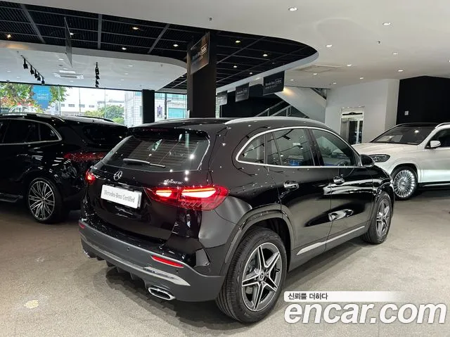 Mercedes-Benz GLA-Class H247 — Фото автомобиля 2
