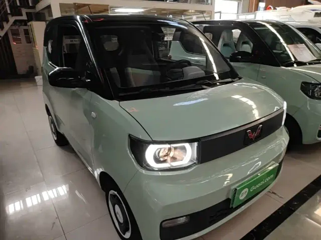 Wuling Hongguang Mini EV — Фото автомобиля 3