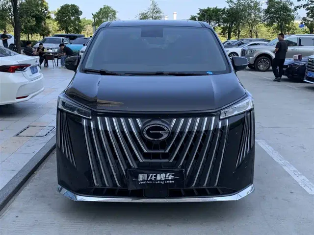 GAC Trumpchi M8 — Фото автомобиля 2