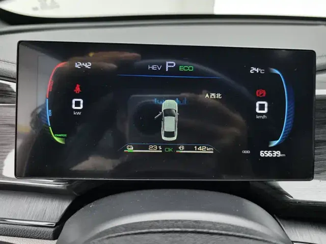 BYD Qin PLUS — Фото автомобиля 14