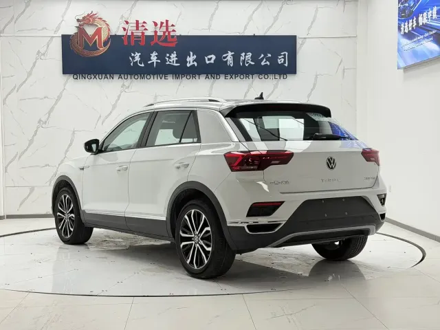 Volkswagen T-Roc — Фото автомобиля 4
