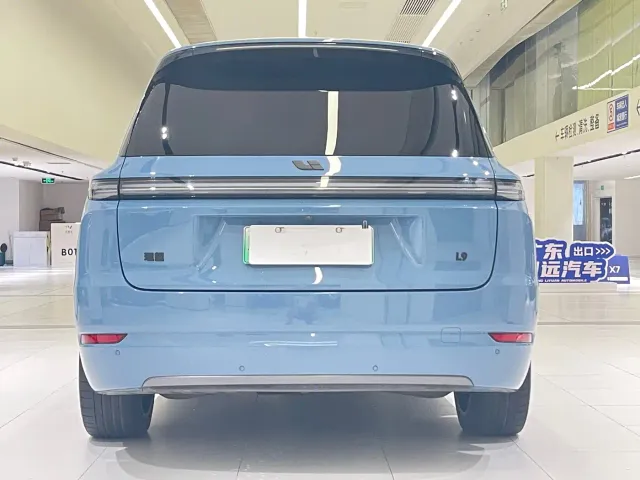 Li Auto L9 — Фото автомобиля 5