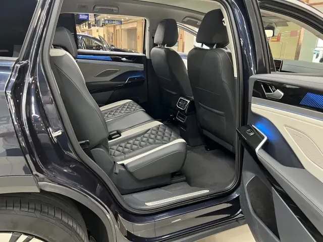 Volkswagen ID.6 Crozz — Фото автомобиля 8