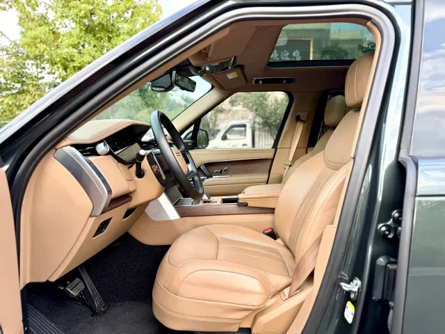 Land Rover Range Rover — Фото автомобиля 8