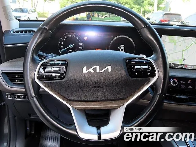 Kia K8 — Фото автомобиля 8