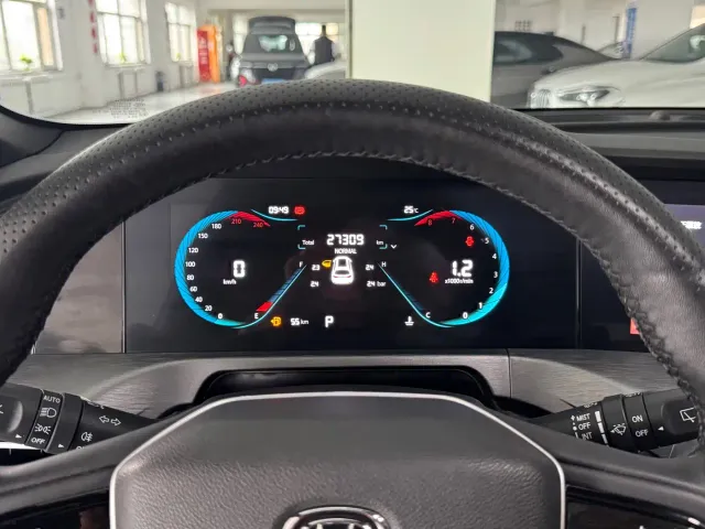 Changan CS35 Plus — Фото автомобиля 12