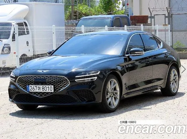 Genesis G70 — Фото автомобиля 2