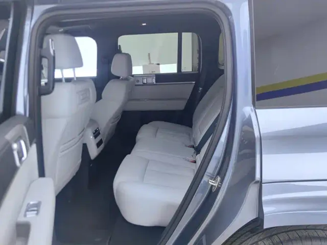 BYD FangChengBao Titanium 7 — Фото автомобиля 11