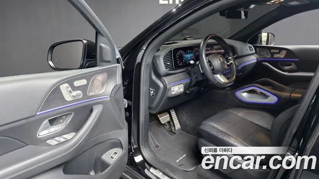 Mercedes-Benz GLE-Class — Фото автомобиля 8