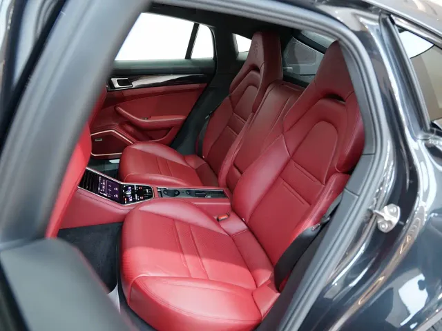 Porsche Panamera — Фото автомобиля 23