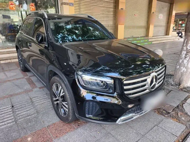 Mercedes-Benz GLB-Class — Фото автомобиля 3