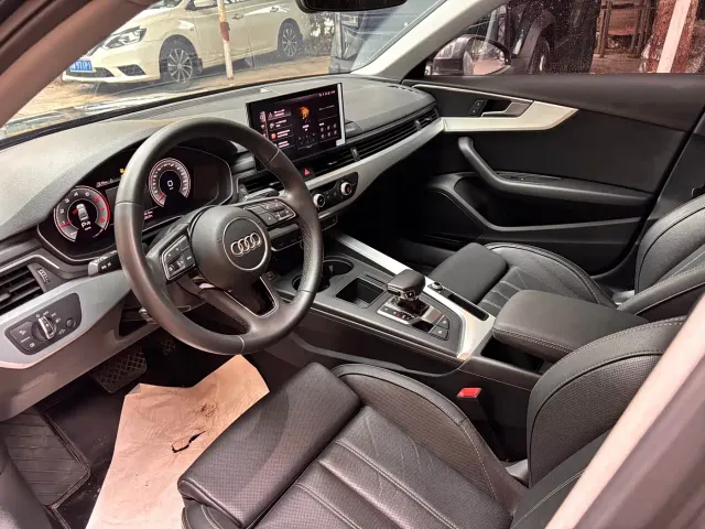 Audi A4L — Фото автомобиля 5