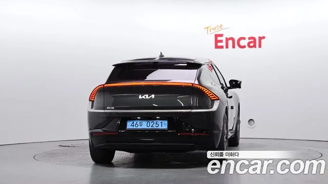 Kia EV6 — Фото автомобиля 4