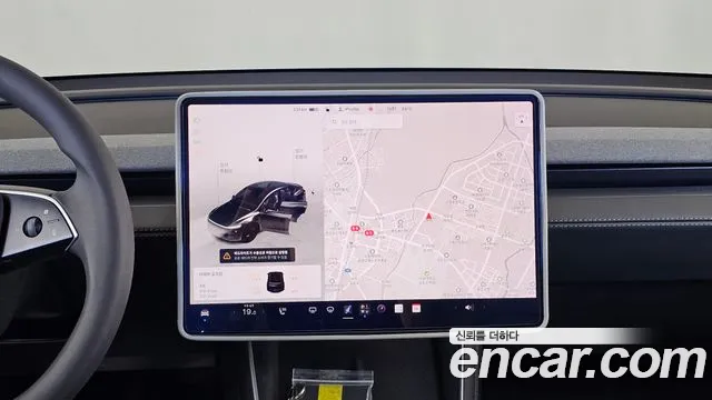 Tesla Model Y — Фото автомобиля 14