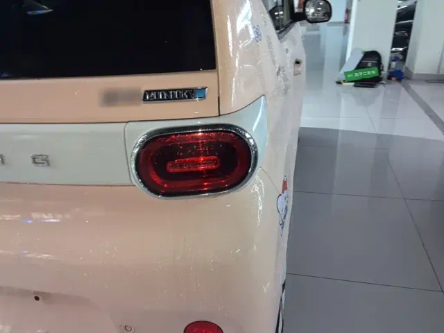 Wuling Hongguang Mini EV — Фото автомобиля 7
