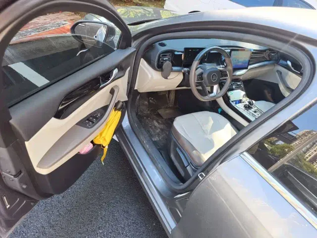 BYD Qin PLUS — Фото автомобиля 12
