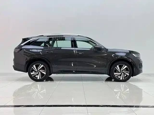 Volkswagen Talagon — Фото автомобиля 7
