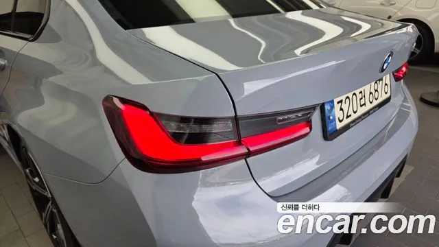 BMW 3-Series 3 серия (G20) 320i M Sport — Фото автомобиля 5