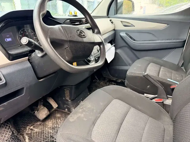 Maxus EV30 — Фото автомобиля 5