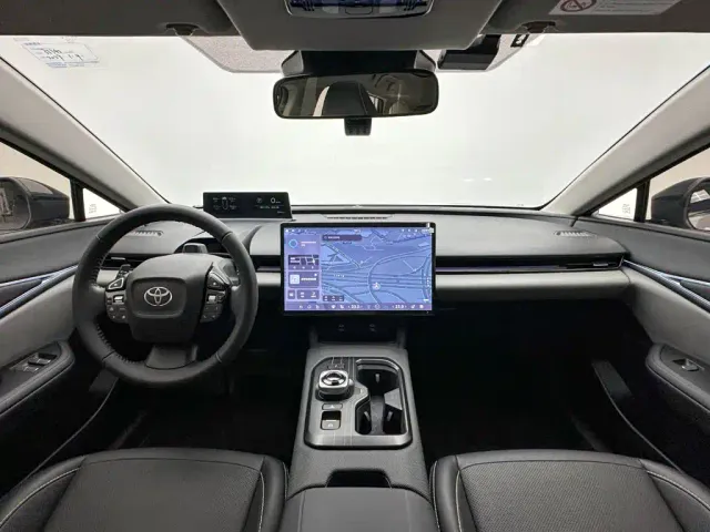 Toyota bZ5 — Фото автомобиля 20