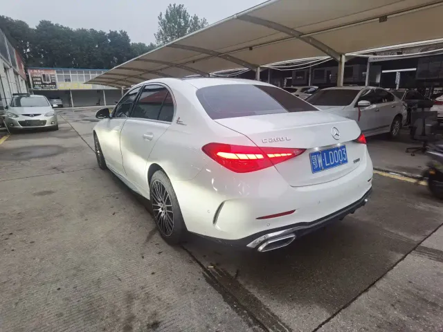 Mercedes-Benz C-Class — Фото автомобиля 16