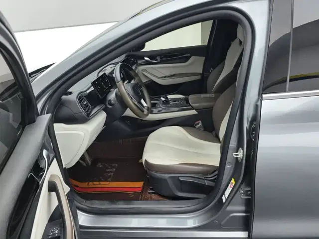 BYD Qin PLUS — Фото автомобиля 9